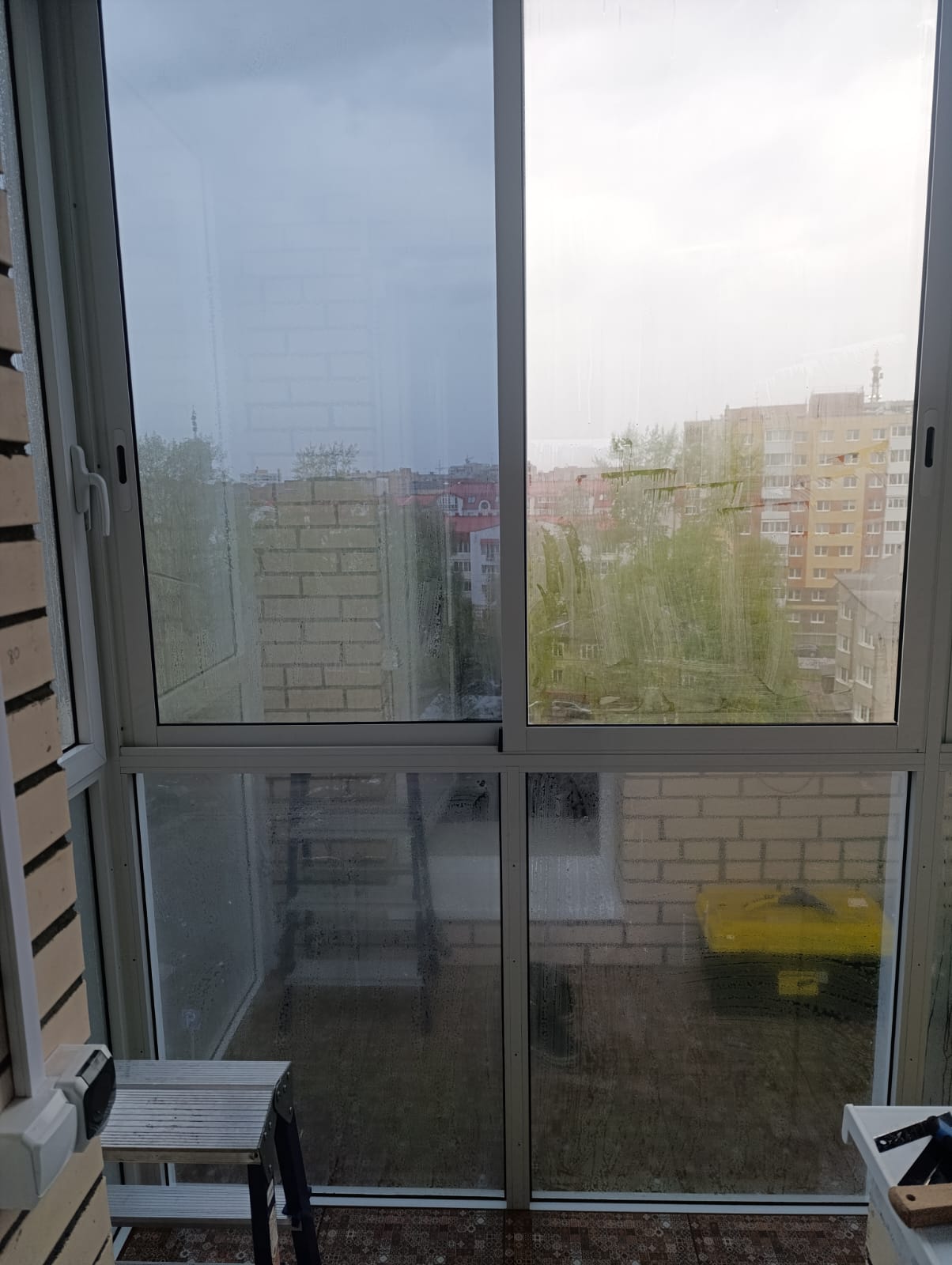 Монтаж архитектурной пленки
